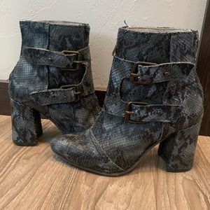 FreeBird by Steve Madden JOEY boot.